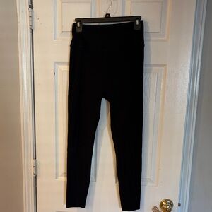 Beyond Yoga Black Ribbed High-Waisted Leggings - Large